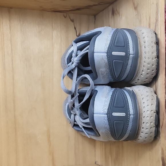 Brooks Glycerin 18 Women's Running Shoes Sky Blue 1203171B073 - Picture 6 of 9